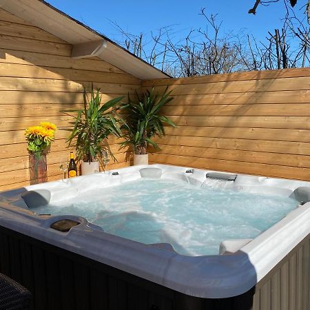 Alpenblick Nahe München mit Outdoor Whirlpool - 21 Min von München mit Zug Assling Exterior foto