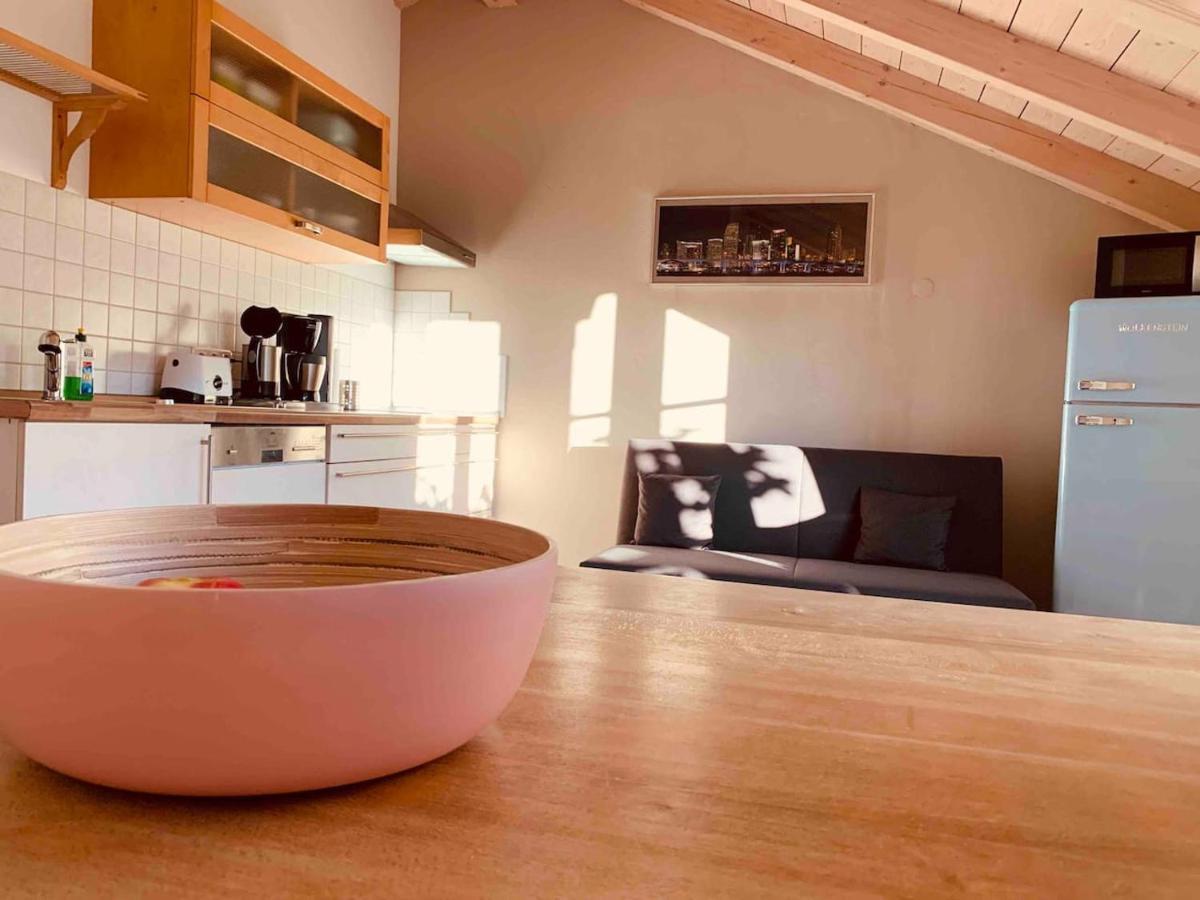 Alpenblick Nahe München mit Outdoor Whirlpool - 21 Min von München mit Zug Assling Exterior foto