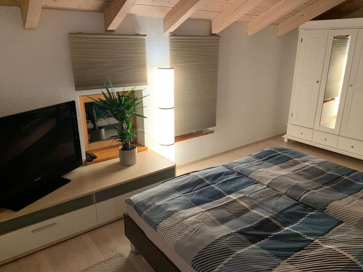 Alpenblick Nahe München mit Outdoor Whirlpool - 21 Min von München mit Zug Assling Exterior foto
